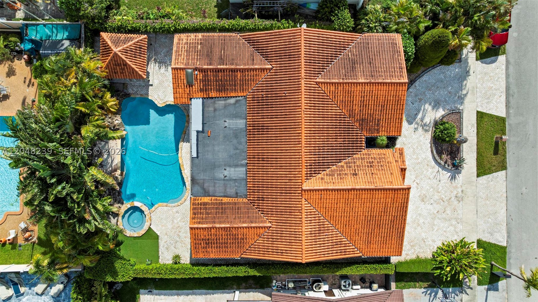 BIRD VILLAS SUB - Residential Lease