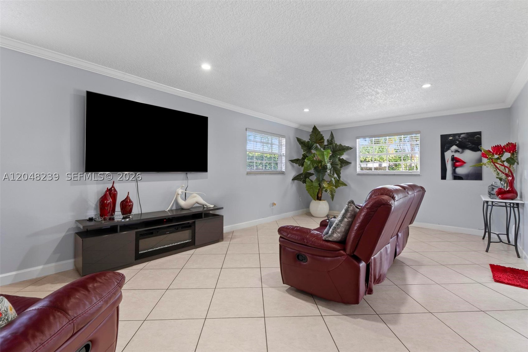 BIRD VILLAS SUB - Residential Lease