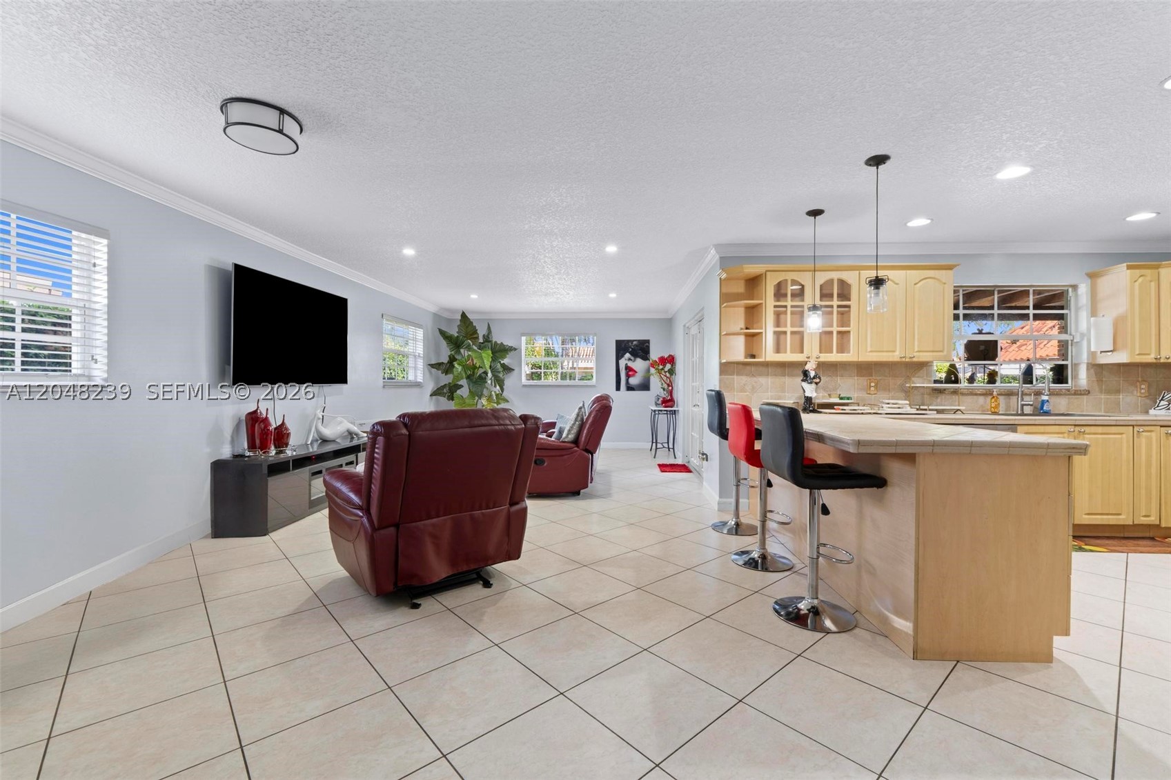 BIRD VILLAS SUB - Residential Lease