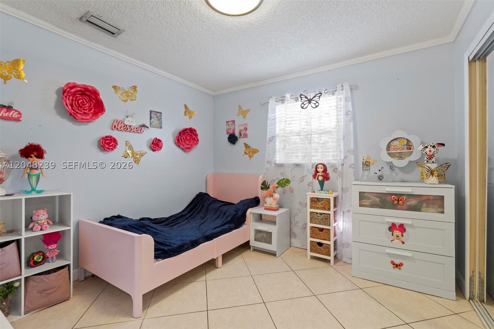 BIRD VILLAS SUB - Residential Lease