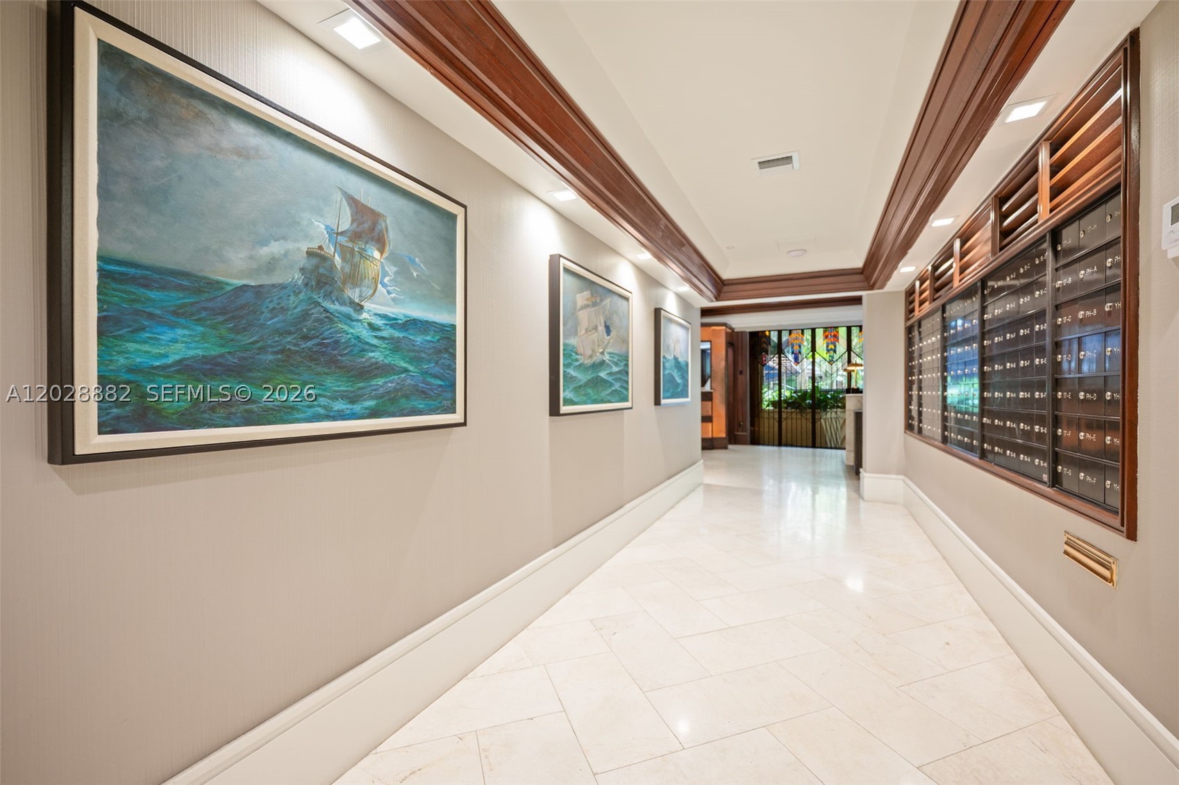 YACHT HARBOUR CONDO - Residential