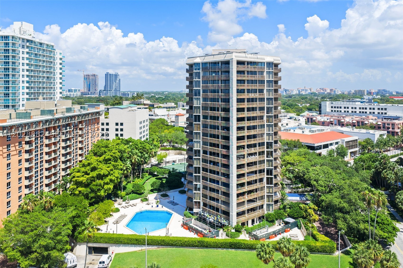 YACHT HARBOUR CONDO - Residential