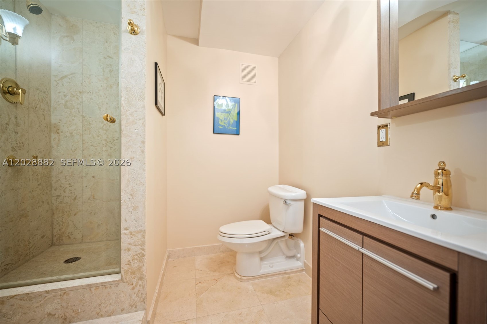 YACHT HARBOUR CONDO - Residential