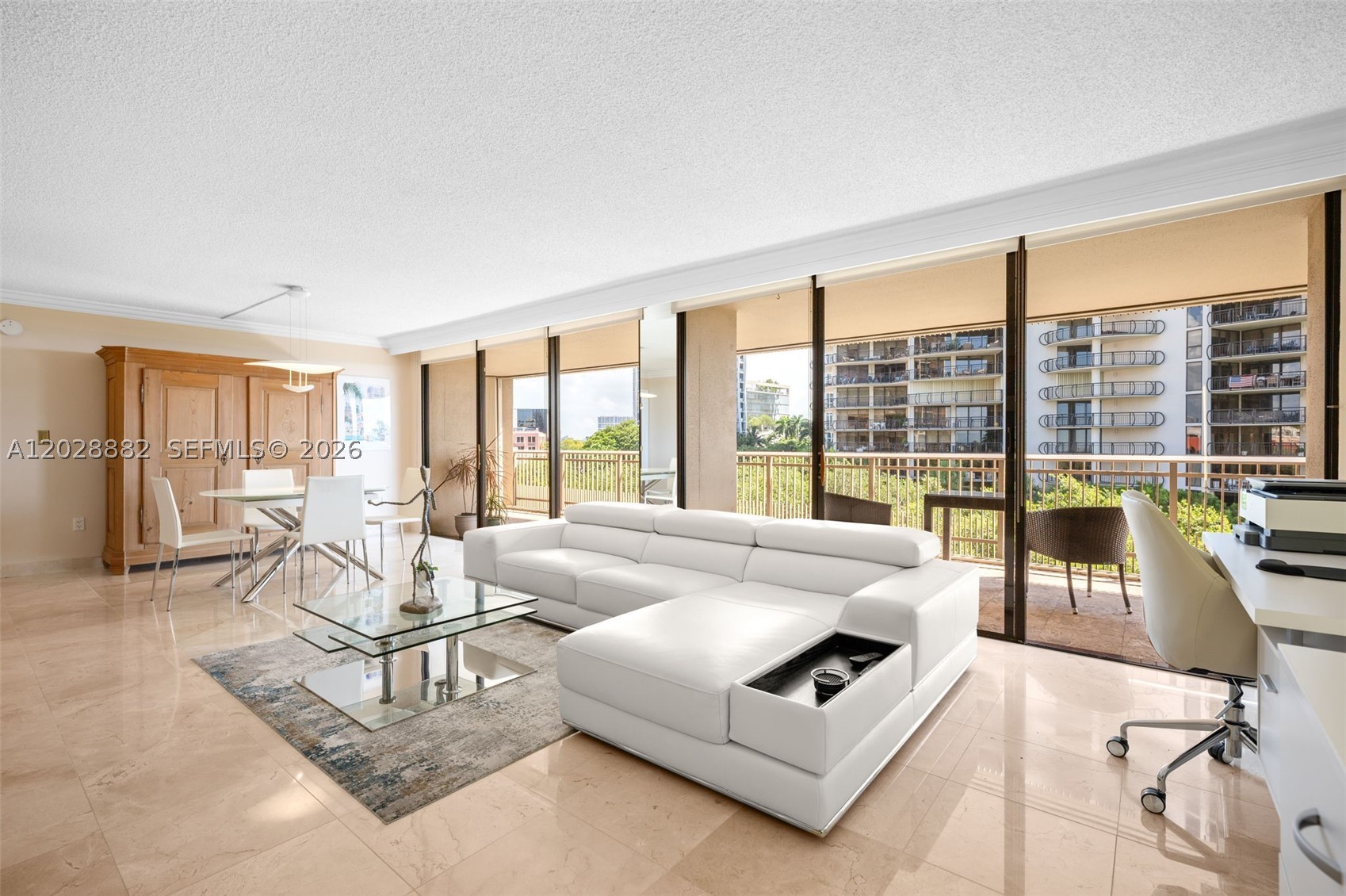 YACHT HARBOUR CONDO - Residential