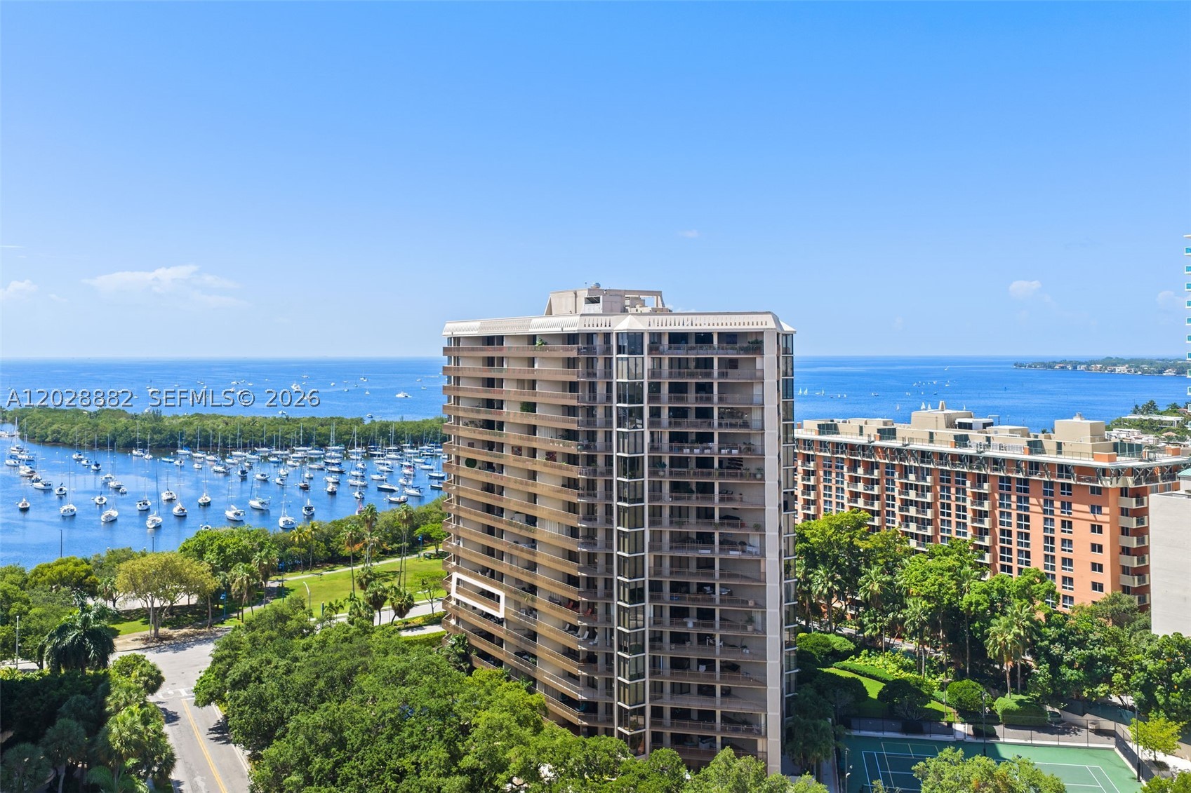 YACHT HARBOUR CONDO - Residential