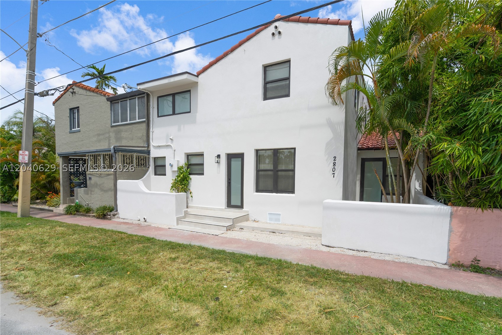 SALIDOR COURT - Residential