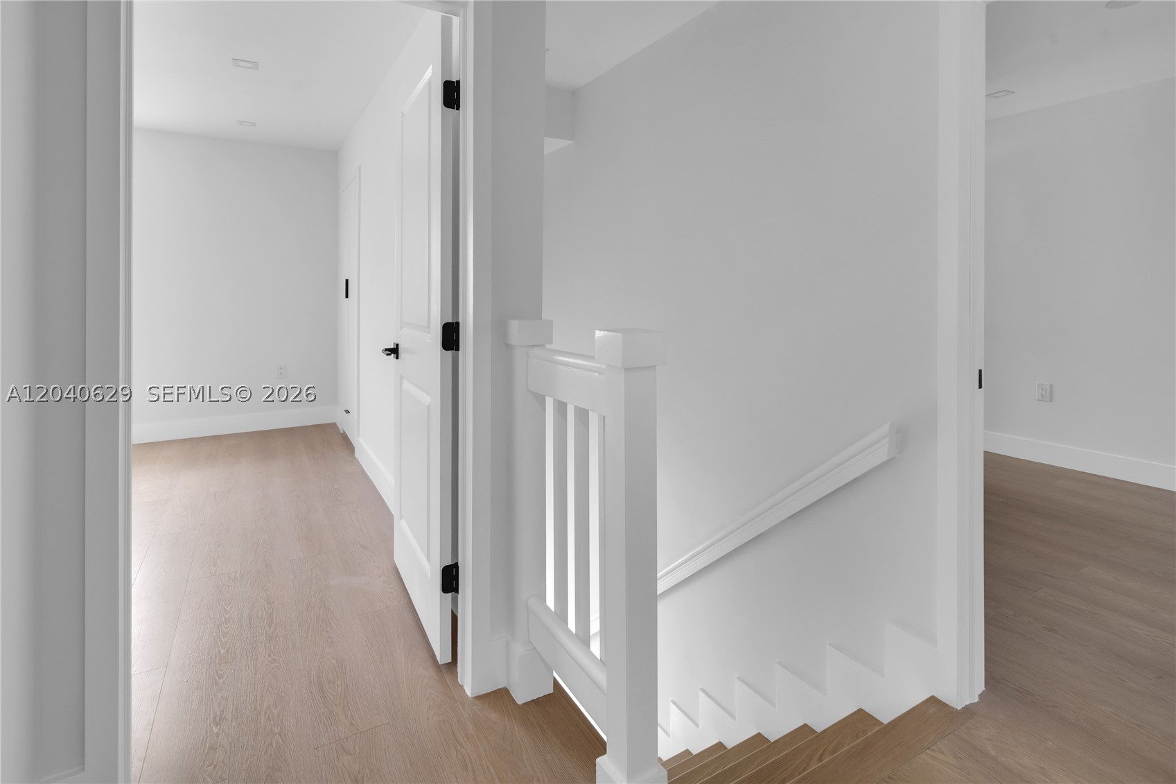 SALIDOR COURT - Residential