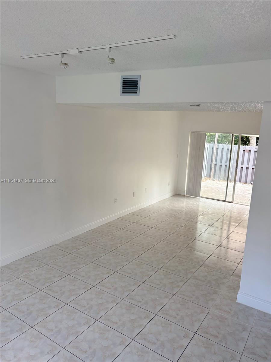 VERANDA AT DORAL CONDO NO - Residential