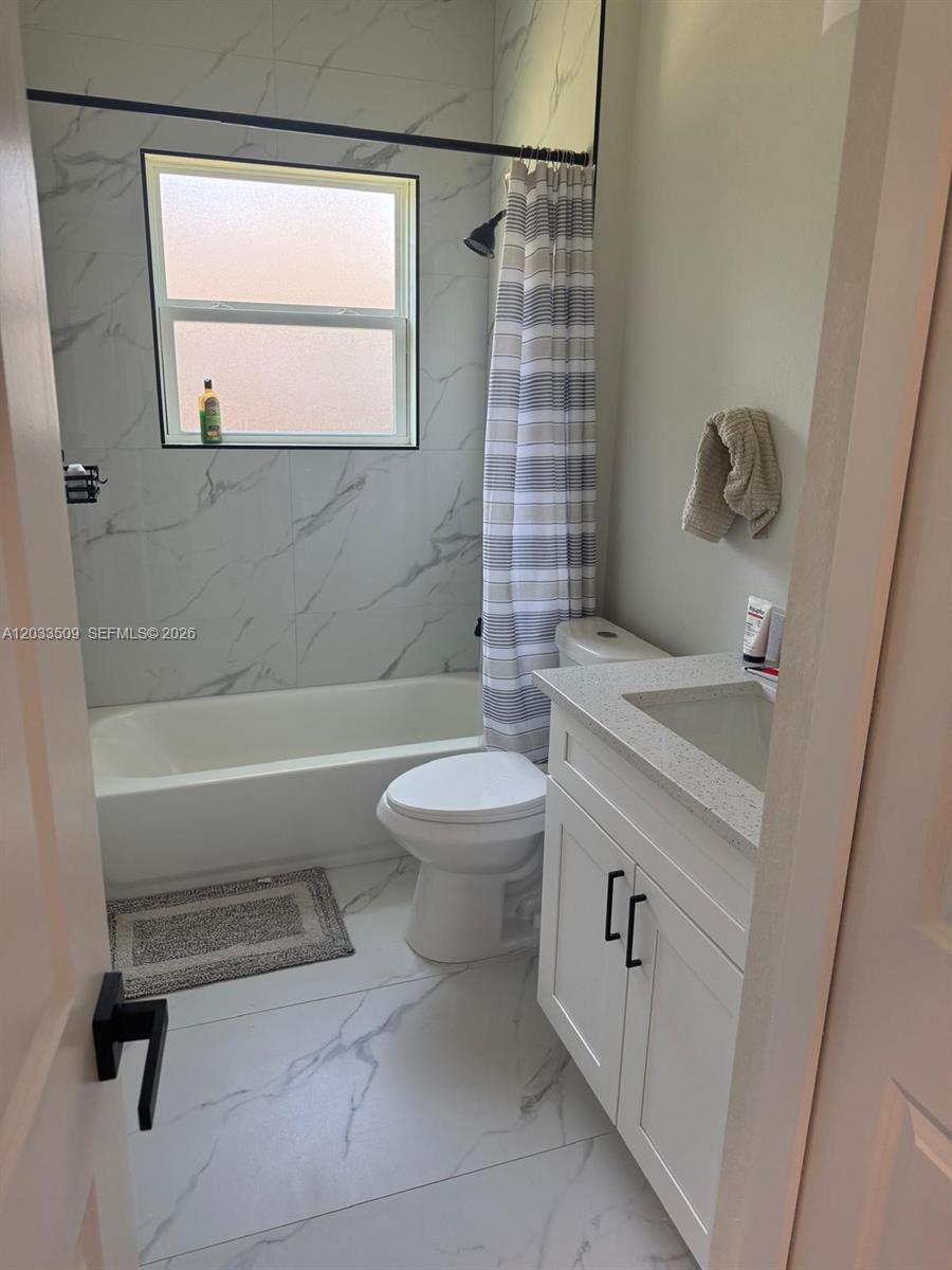 RAINBOW LAKES ESTATES SEC - Residential