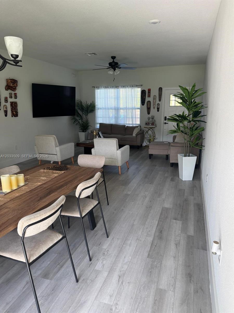 RAINBOW LAKES ESTATES SEC - Residential