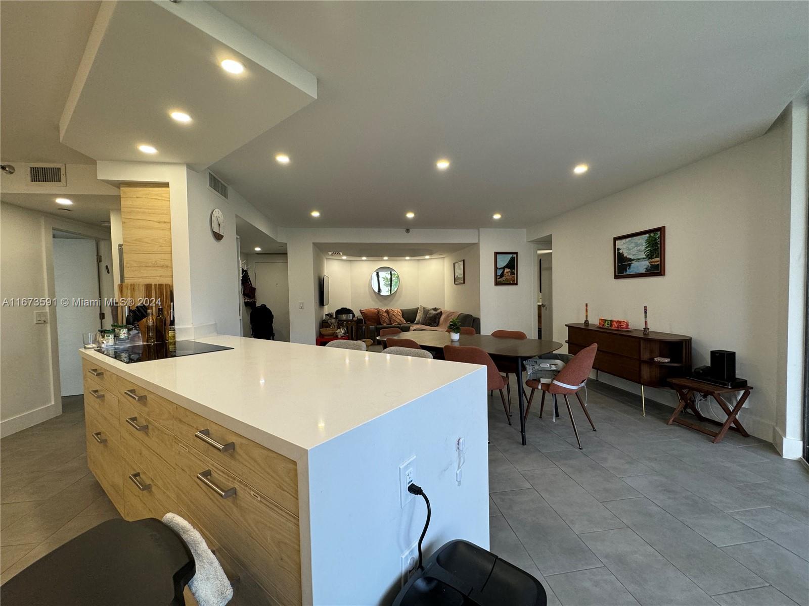 PORTSVIEW @ THE WATERWAYS - Residential