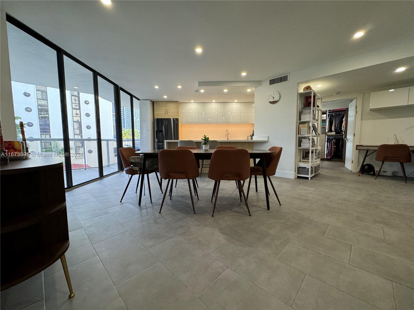 PORTSVIEW @ THE WATERWAYS - Residential