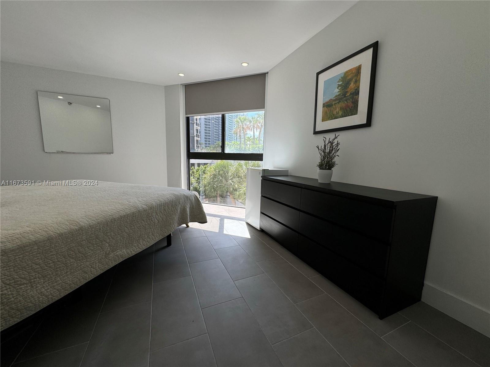 PORTSVIEW @ THE WATERWAYS - Residential