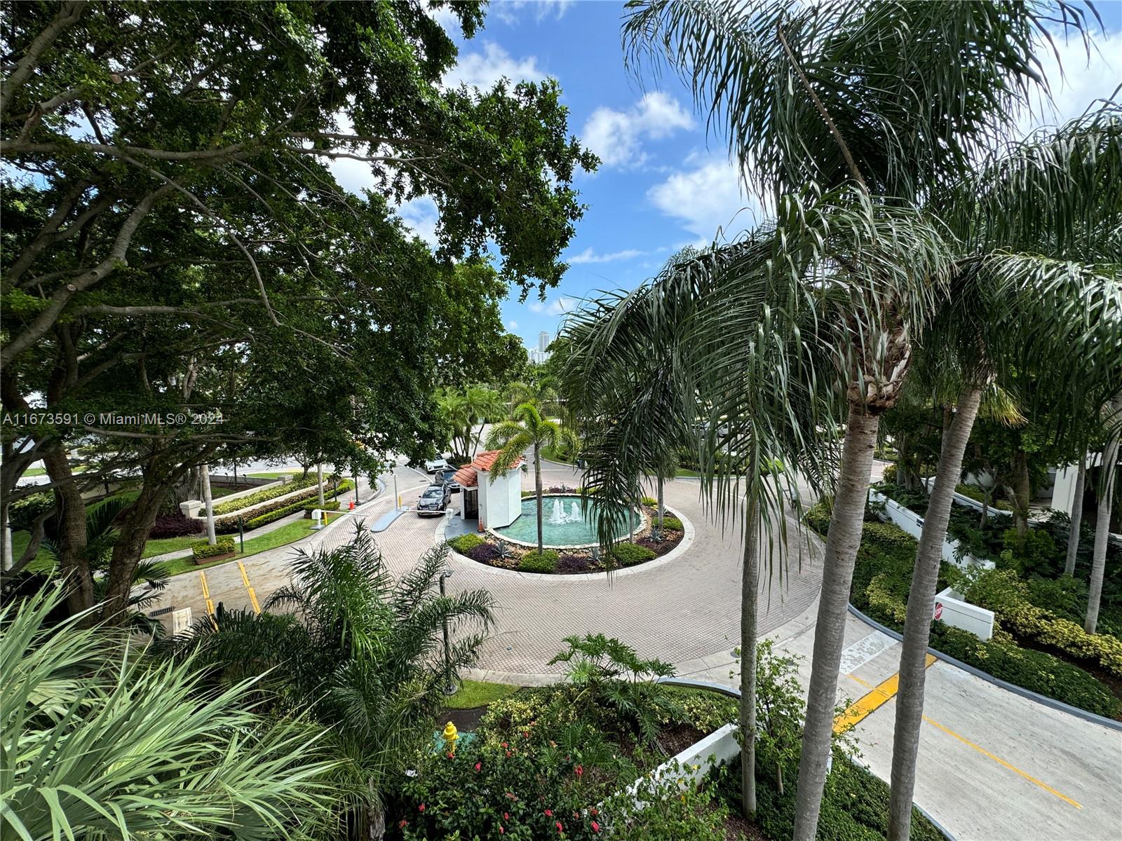 PORTSVIEW @ THE WATERWAYS - Residential