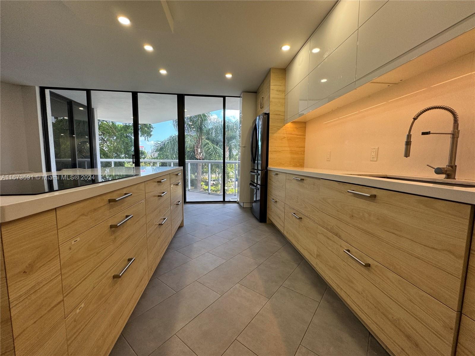 PORTSVIEW @ THE WATERWAYS - Residential