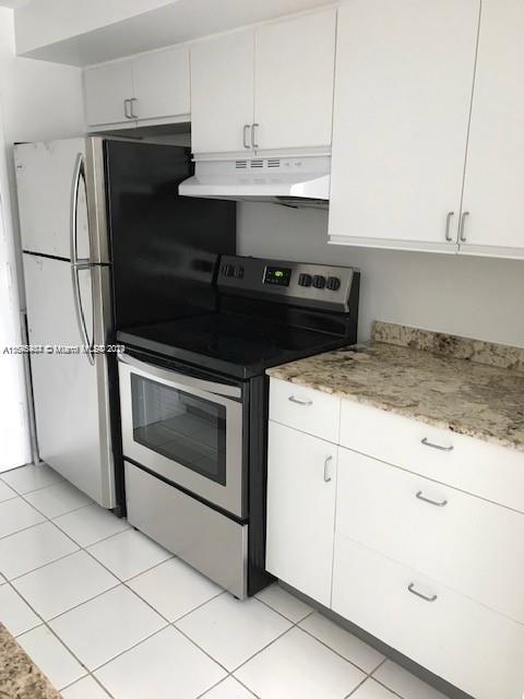 BAY GARDEN MANOR CONDO - Residential Lease