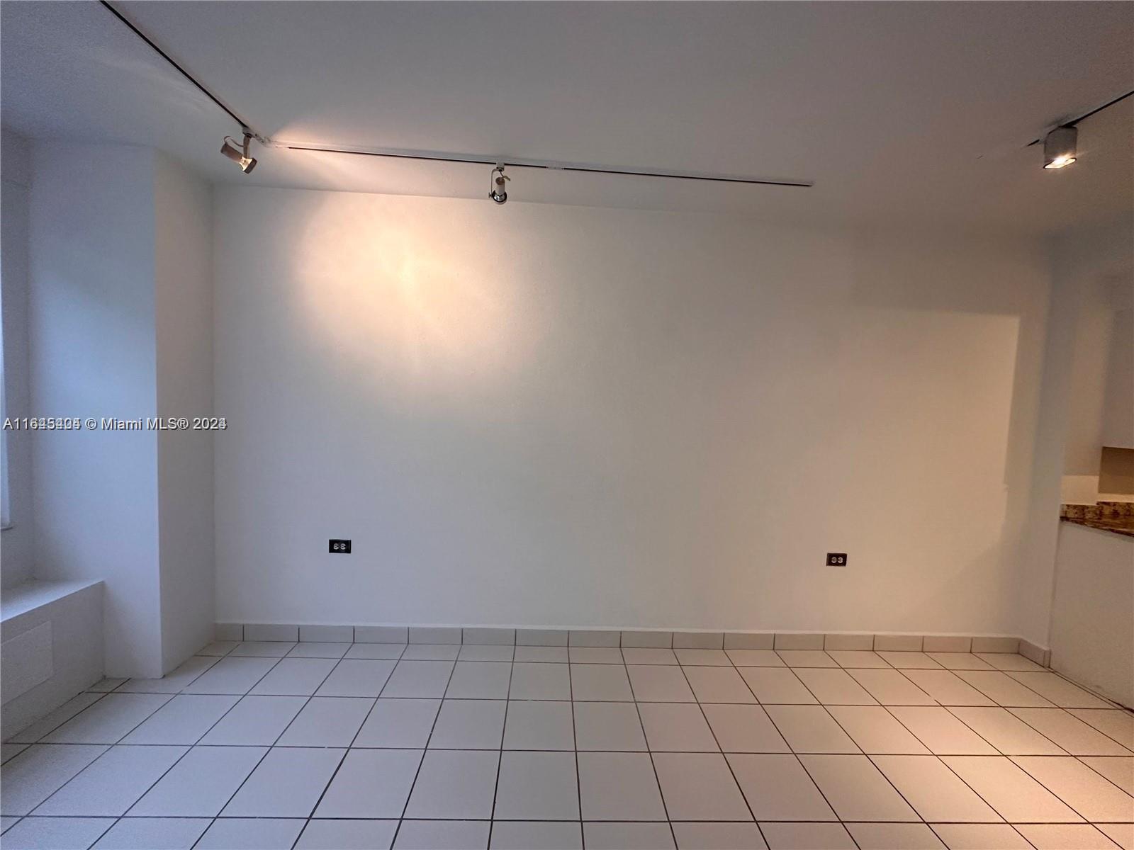 BAY GARDEN MANOR CONDO - Residential Lease