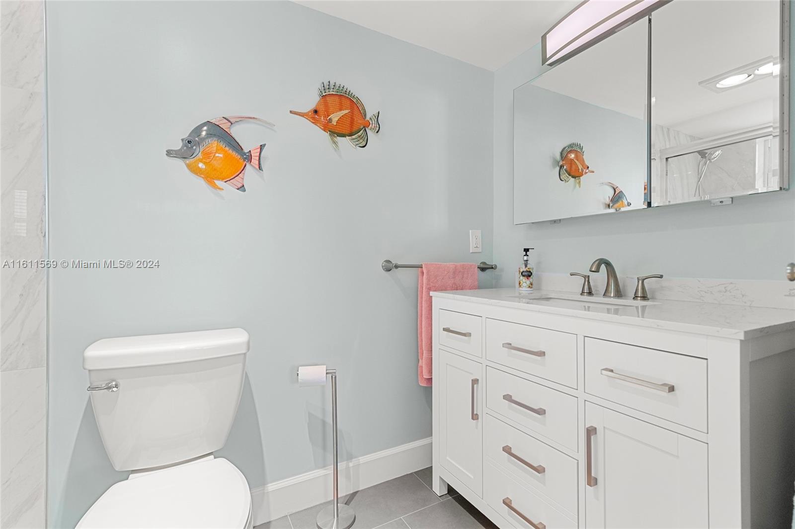 MEADOWBROOK LAKES CONDO - Residential