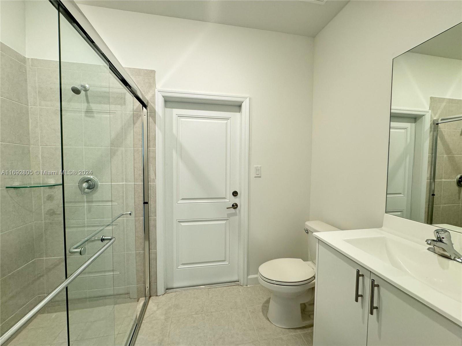 KINGS GROVE - Residential Lease