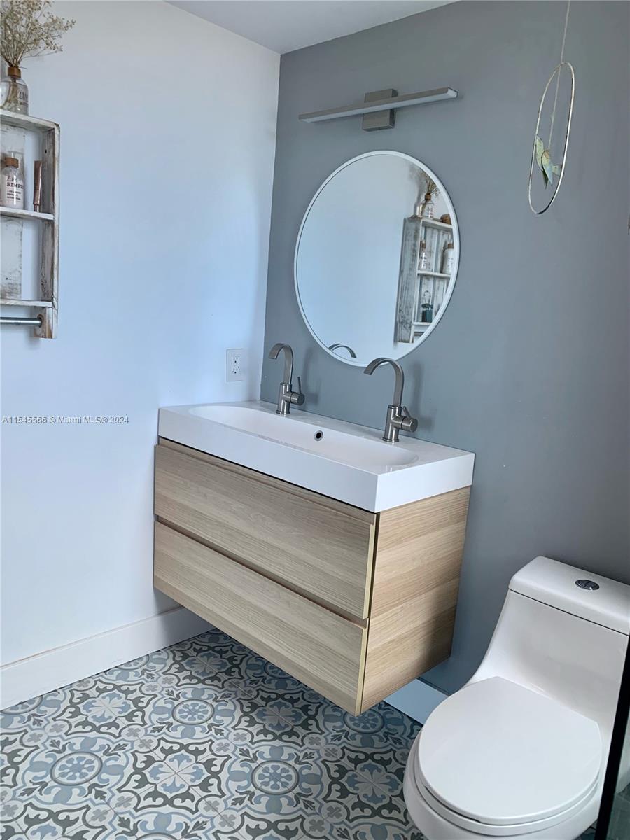 CORAL SEA VIEW CONDO - Residential Lease