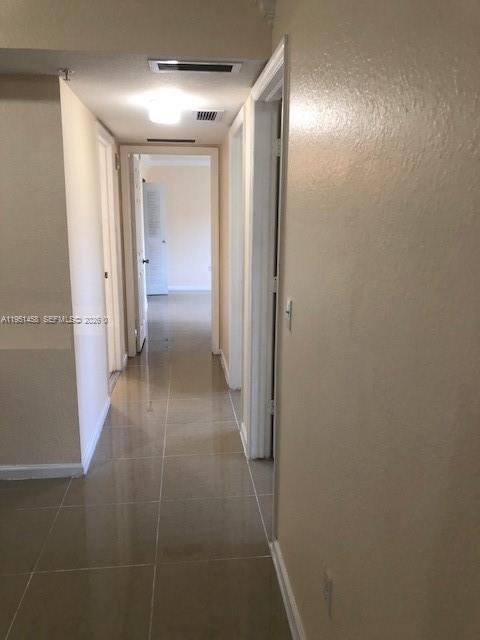 VISTA TRACE CONDO - Residential