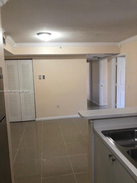 VISTA TRACE CONDO - Residential