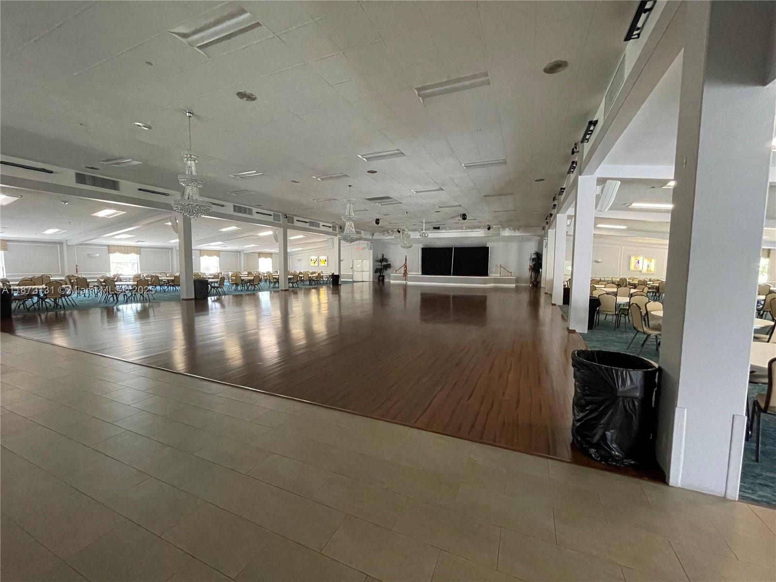 BERKSHIRE B CONDO - Residential