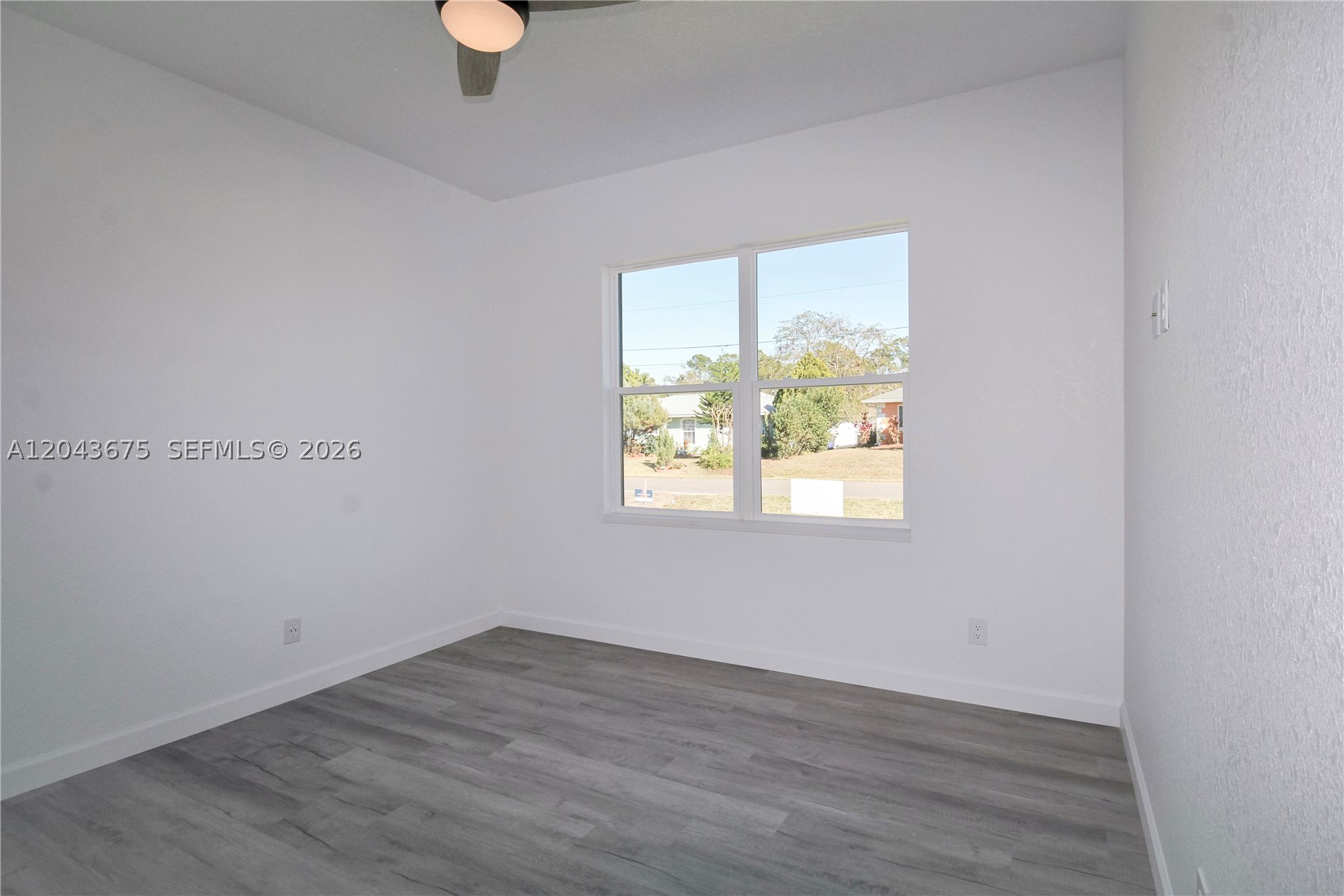SUN N LAKE EST OF SEBRING - Residential