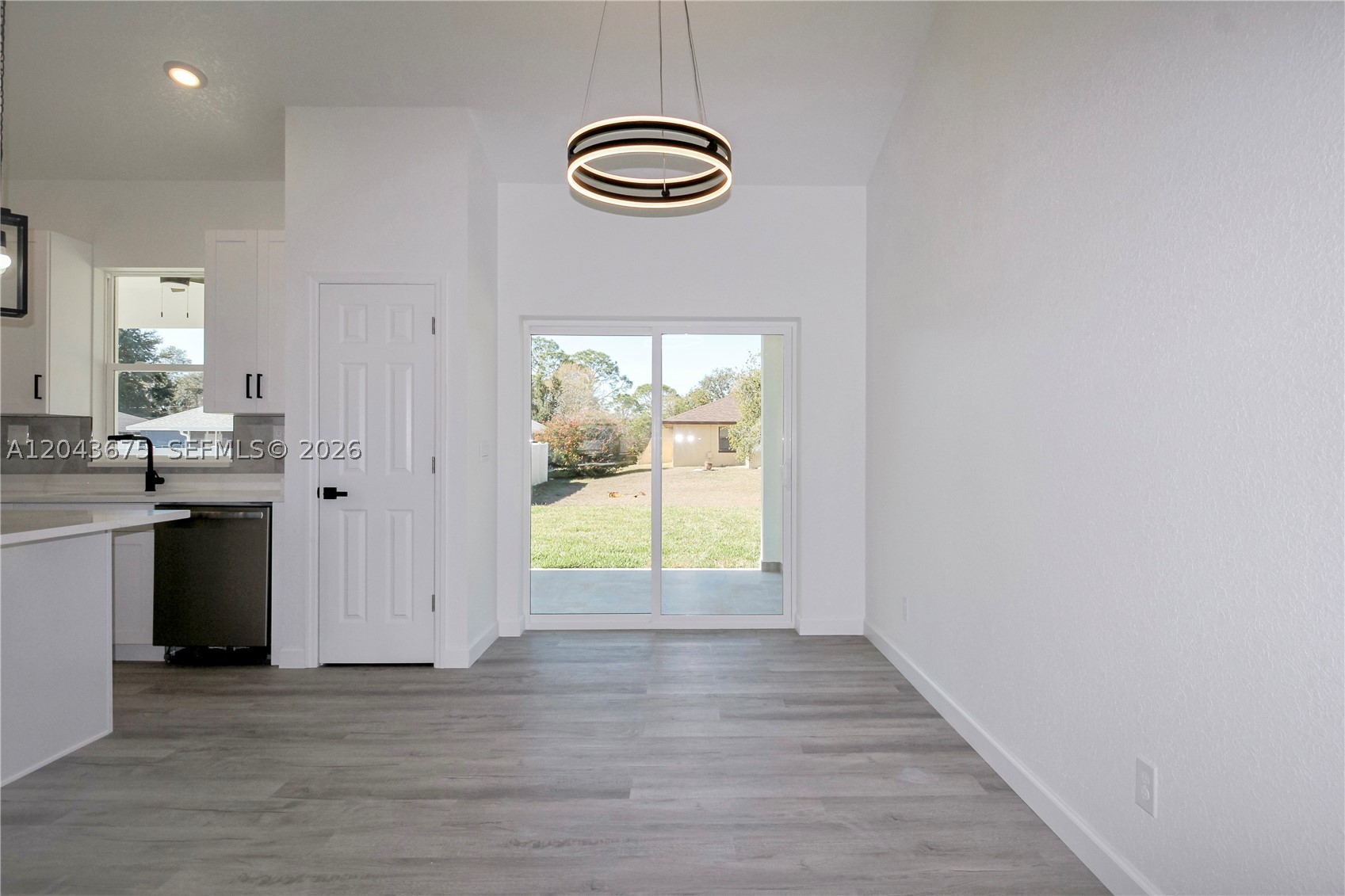 SUN N LAKE EST OF SEBRING - Residential