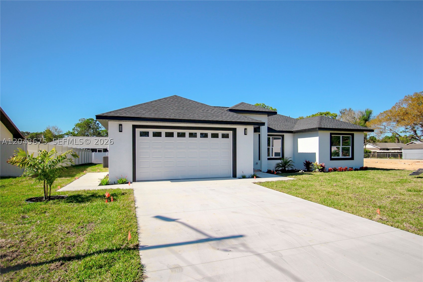SUN N LAKE EST OF SEBRING - Residential