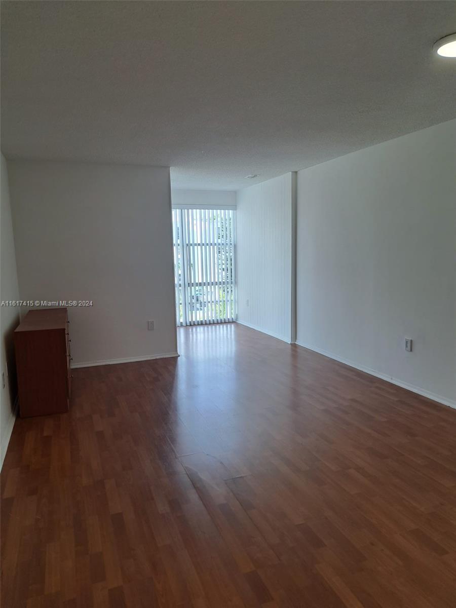 AVILA CONDO - Residential
