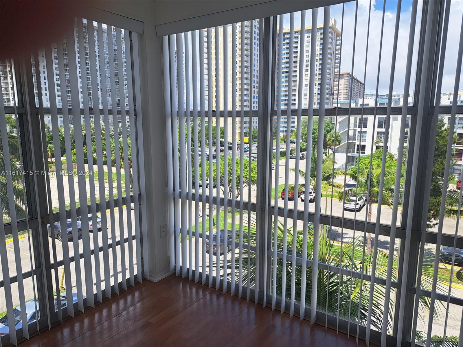 AVILA CONDO - Residential