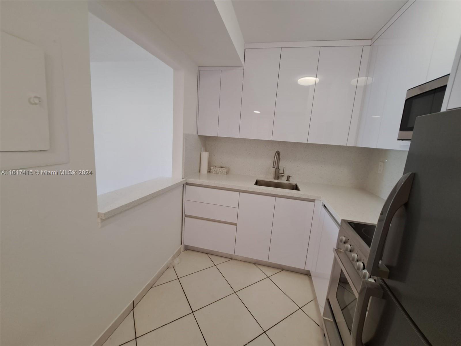 AVILA CONDO - Residential
