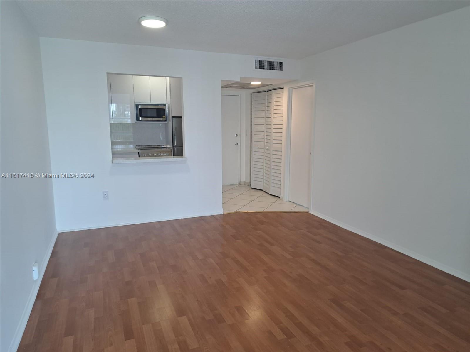 AVILA CONDO - Residential