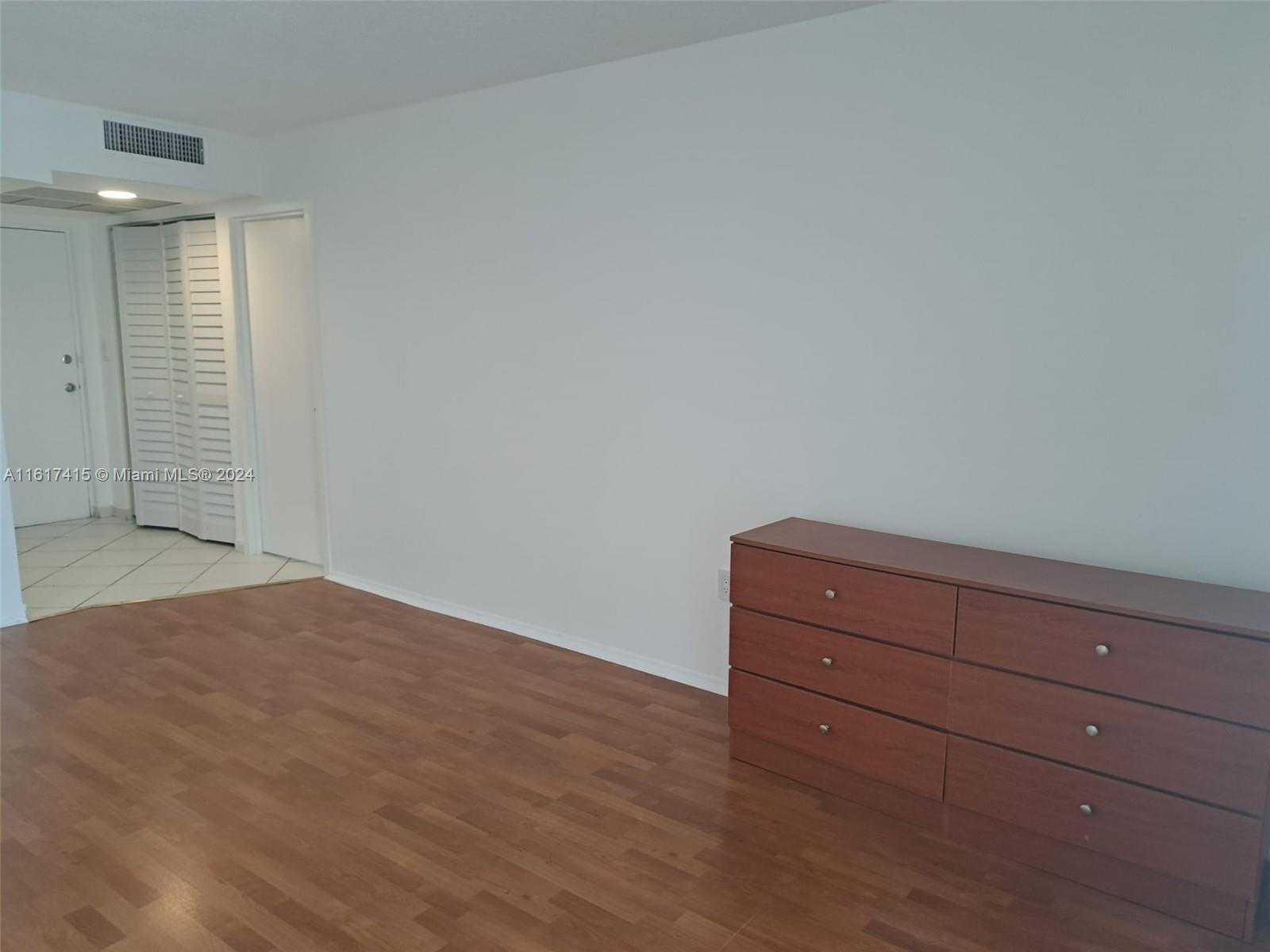 AVILA CONDO - Residential