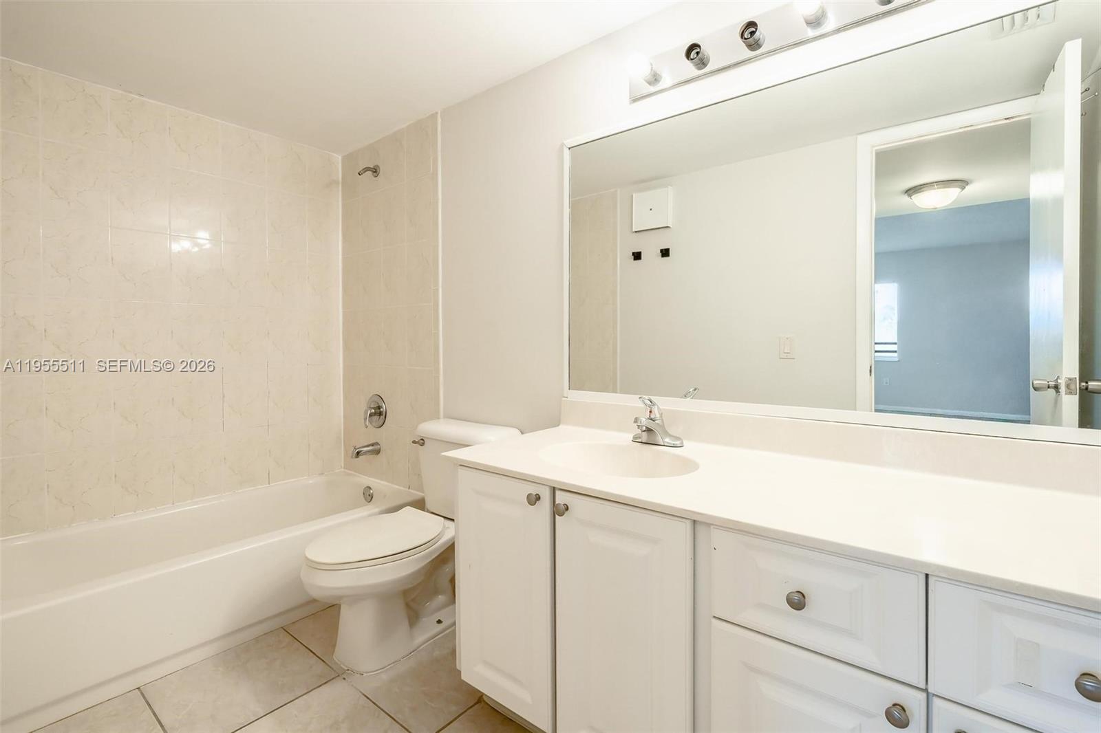 BELASERA AT PINE ISLAND C - Residential Lease