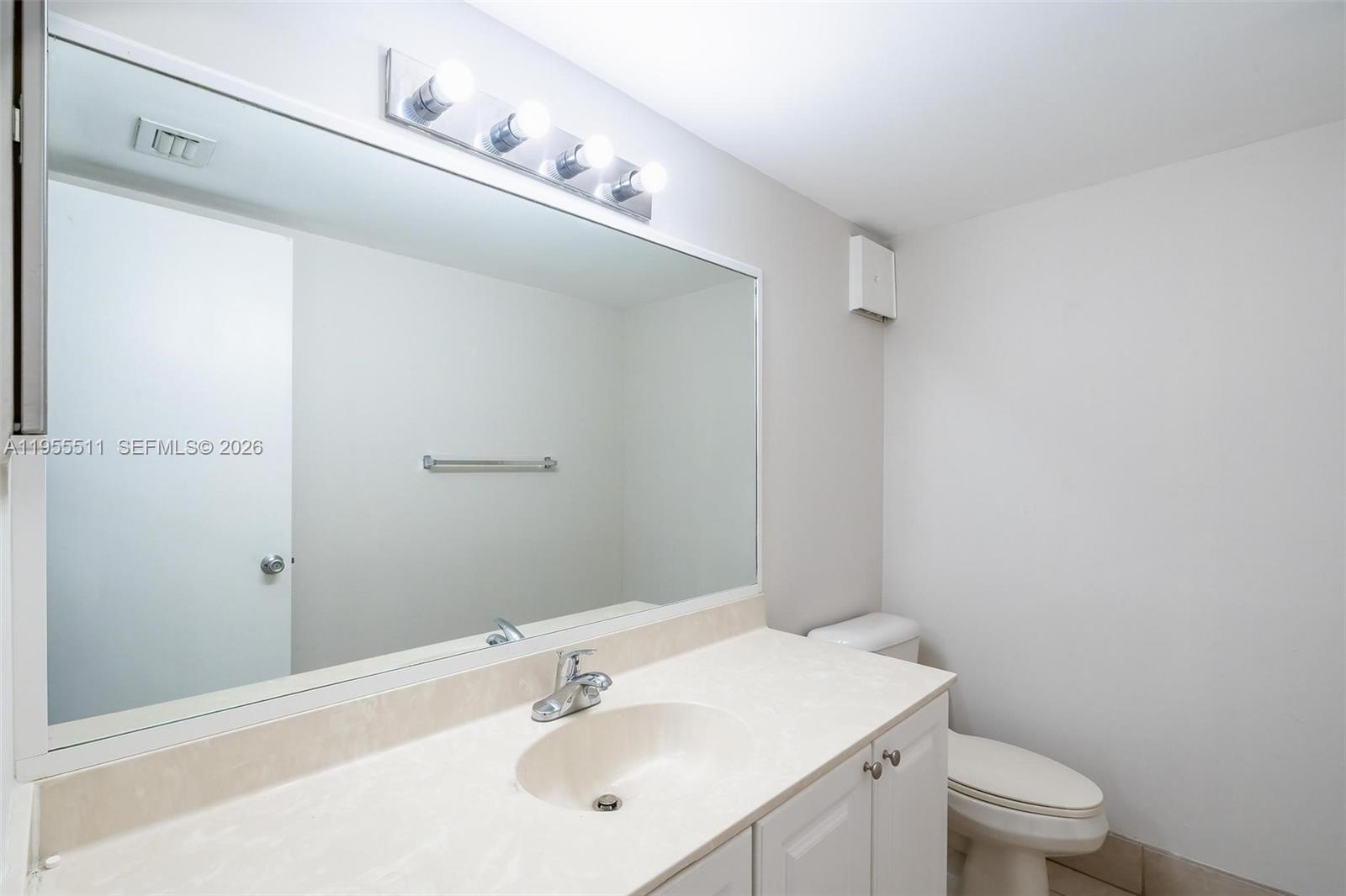 BELASERA AT PINE ISLAND C - Residential Lease