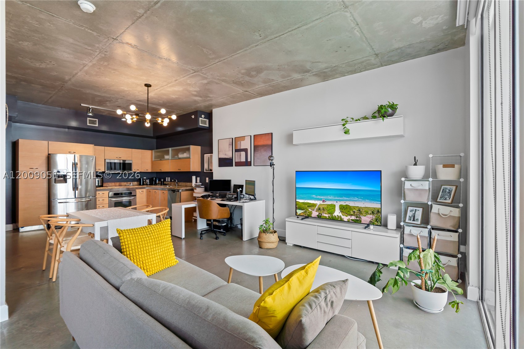 UPTOWN LOFTS CONDO - Residential