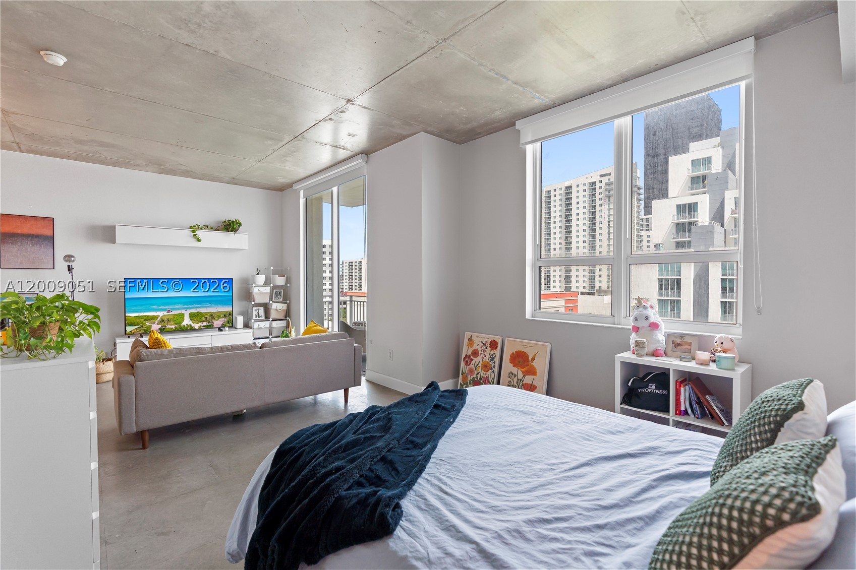 UPTOWN LOFTS CONDO - Residential