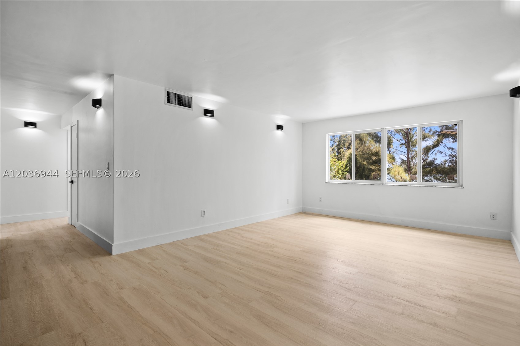 NARANJA LAKES CONDO NO 5 - Residential Lease