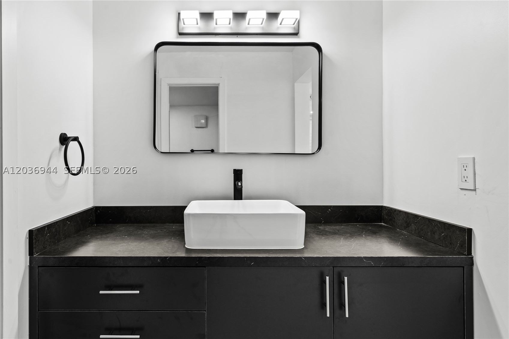 NARANJA LAKES CONDO NO 5 - Residential Lease