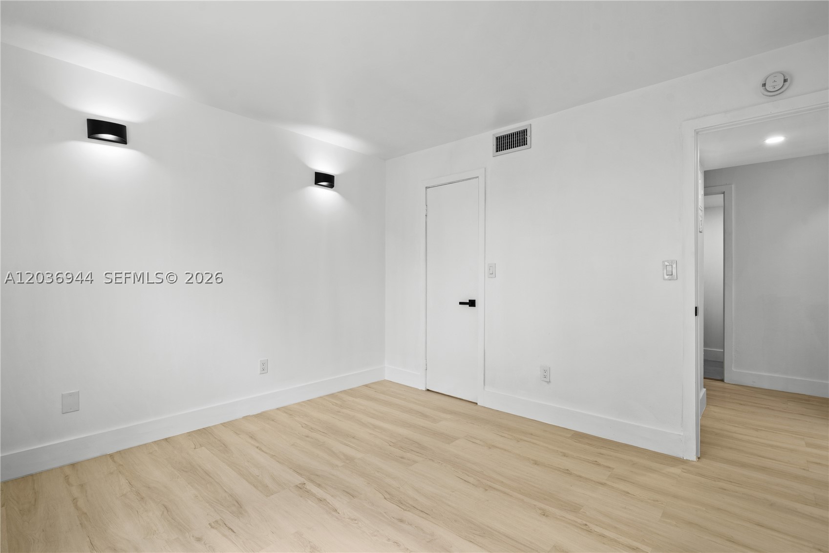 NARANJA LAKES CONDO NO 5 - Residential Lease