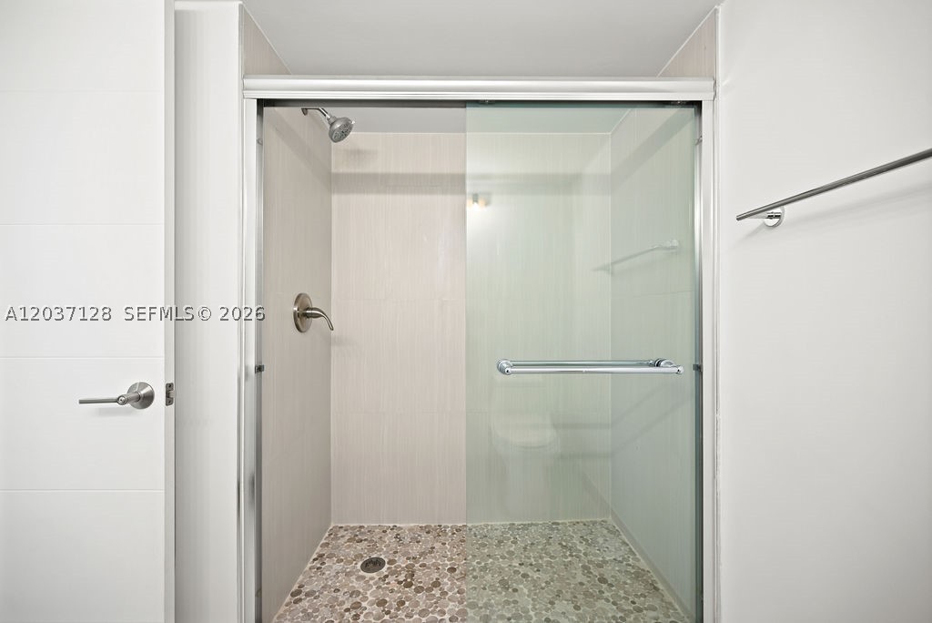 ENCLAVE AT DORAL CONDO NO - Residential