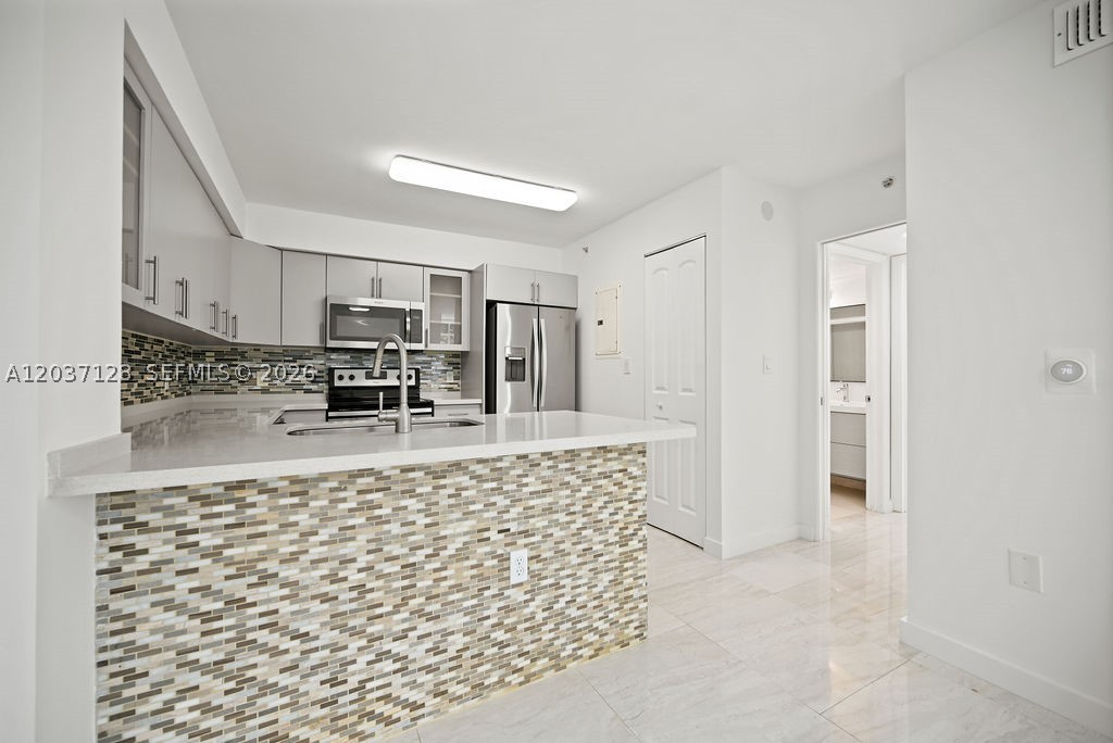 ENCLAVE AT DORAL CONDO NO - Residential