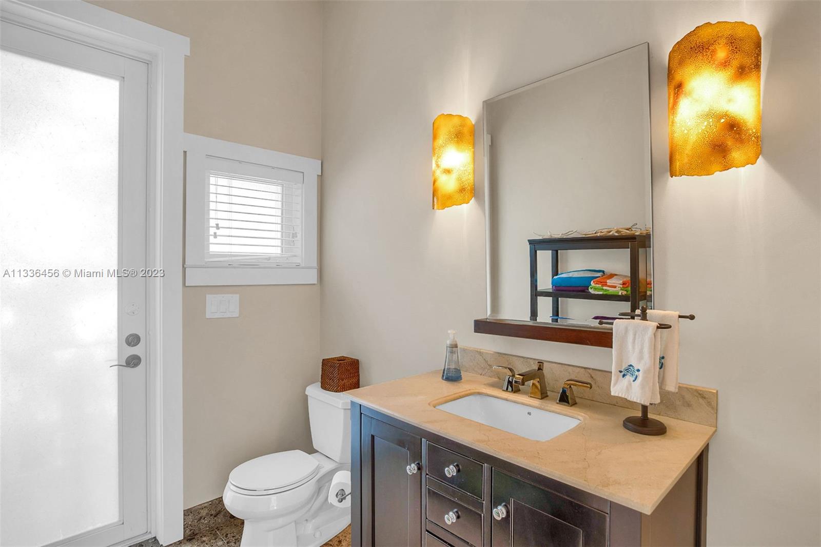 COCO PLUM BEACH REPLAT - Residential