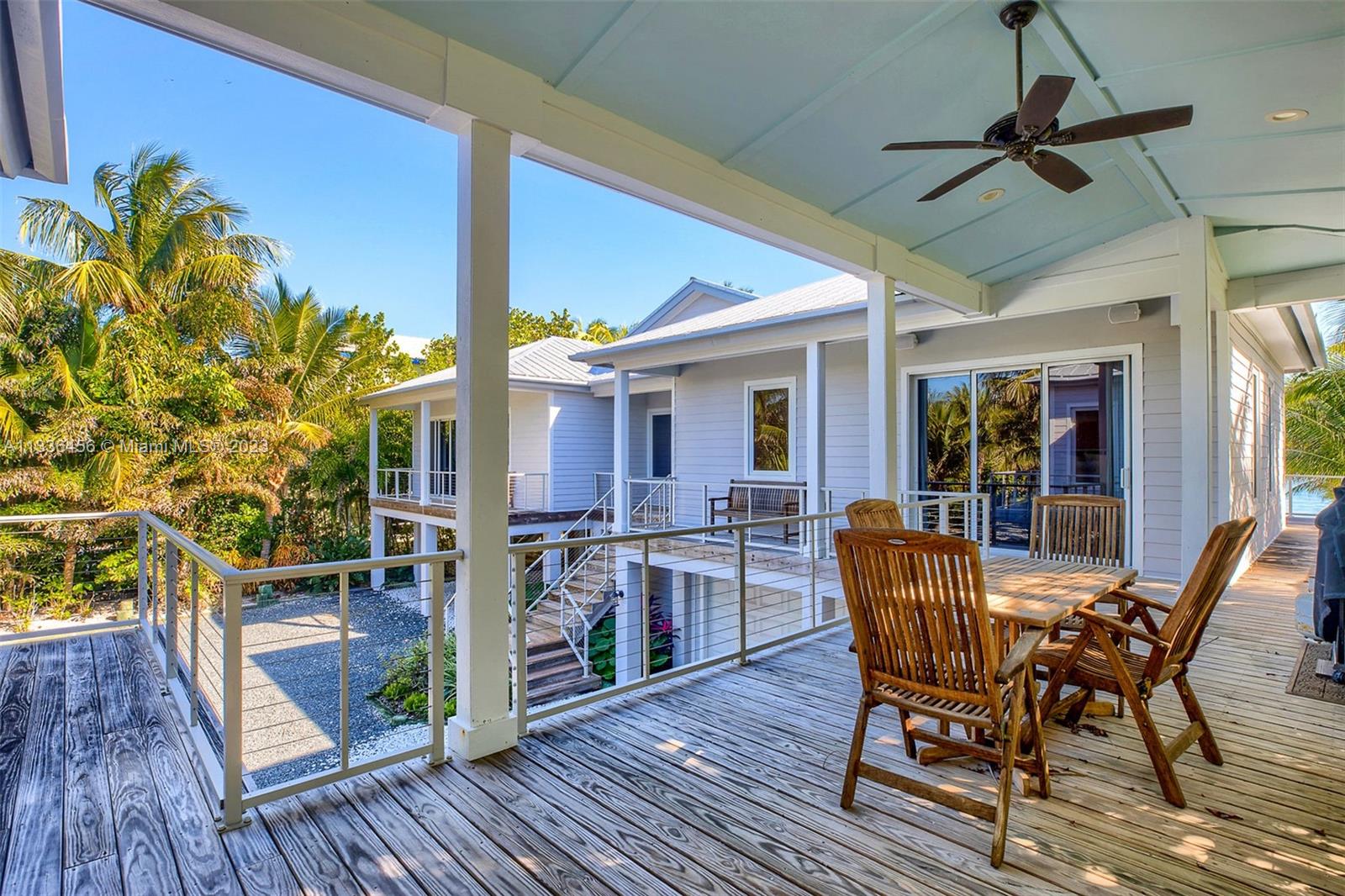 COCO PLUM BEACH REPLAT - Residential
