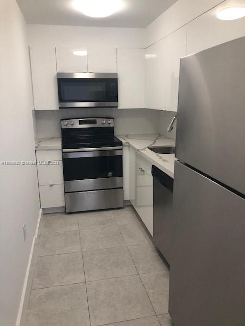 Available July 1st, 2023.Remodeled condo unit at Sunset Villas with spectacular lake view! This charming condo offers two bedrooms and two baths, comfortable living areas with tile floors throughout. Fully remodeled kitchen with all new stainless-steel appliances, remodeled bathrooms, balcony space and more! Centrally located near airport, shopping, restaurants, access to major highways and more! Excellent Location, Close to Miami International Airport, Major Highways, Magic City Casino & More!! Send me text for fast response.