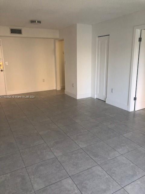 SUNSET VILLAS NO 3 CONDO - Residential Lease