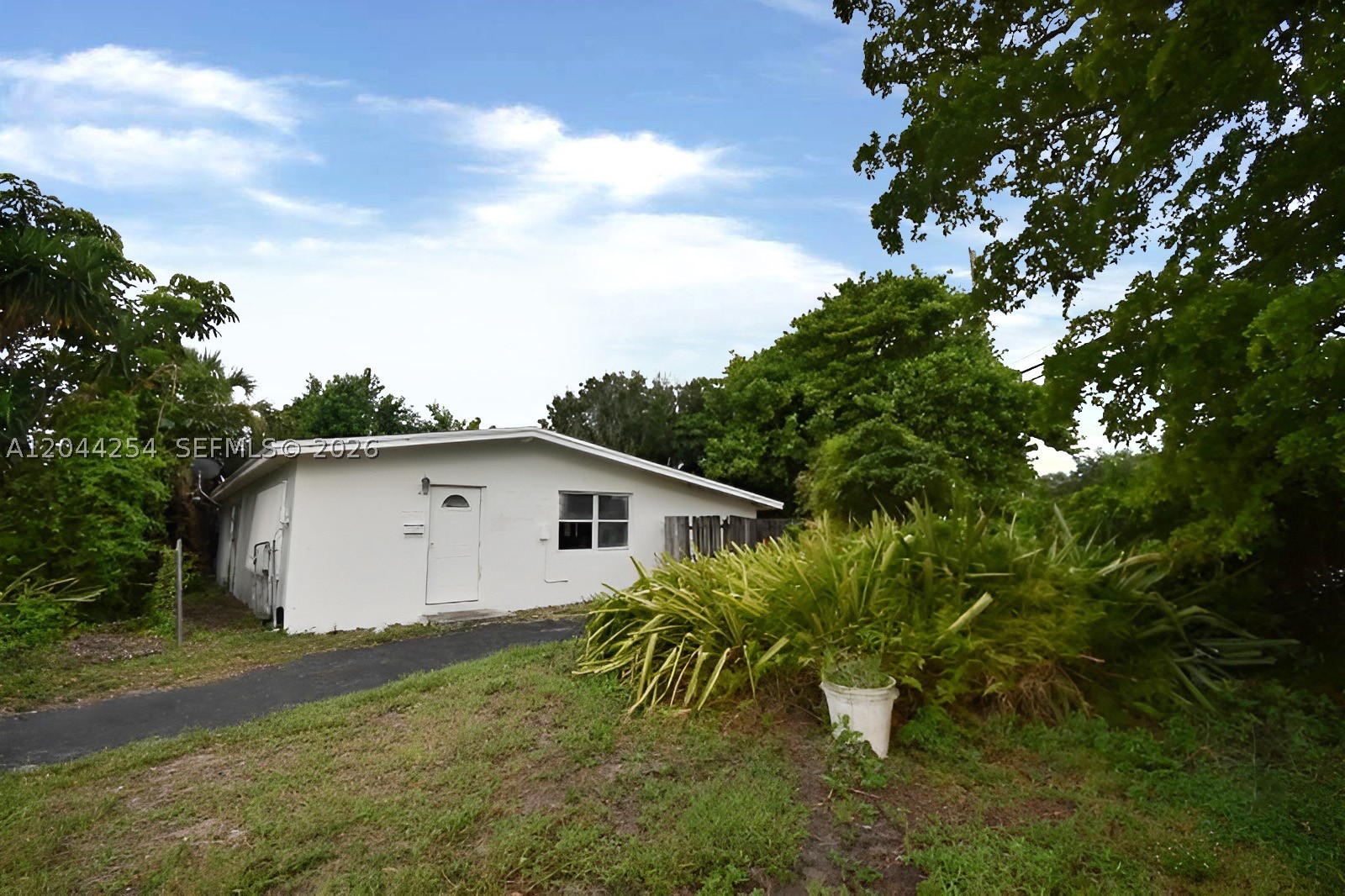 2 bedroom 2 bath corner home offers a New roof, separate living and dining rooms , large laundry room and a spacious yard with a pool, and plenty of parking space. The home is located within 5 miles from the highway , entertainment and dining. Development has not HOA. This is a Fannie Mae Homepathproperty. Buyers, complete the Homepath Ready Buyer homeownership course and attach certificate to requestpossible closing cost assistance. Restrictions apply.