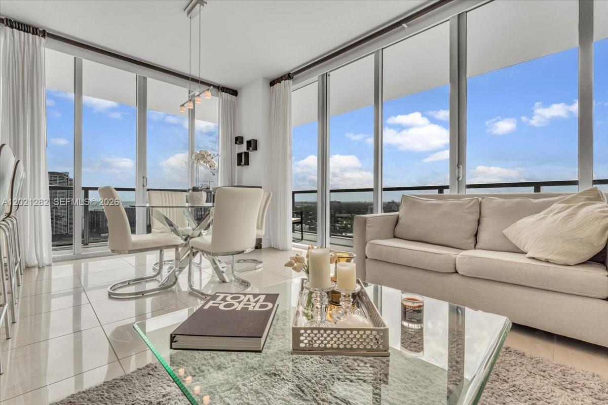 THE AXIS ON BRICKELL COND - Residential